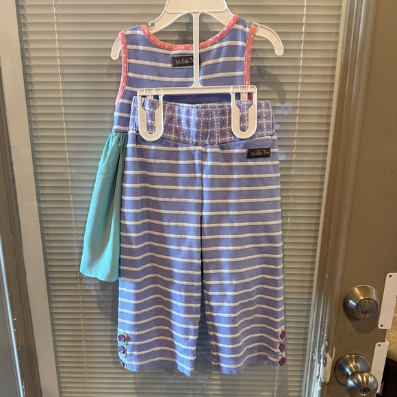 Matilda Jane Tunic Tank and Capris - Picture 2 of 5